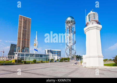 BATUMI, Georgia - 21 settembre 2015: alfabetico e torre faro a Batumi, Georgia. Foto Stock