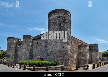 Il Castello Ursino di Catania (Sicilia) Foto Stock