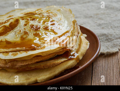 Ghrayaf - frittelle algerino, cucina del Maghreb. close up Foto Stock