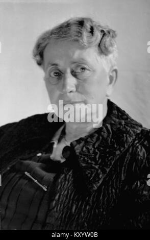 Henriëtte Henriquez Pimentel era un insegnante olandese e infermiera addestrata che, durante la seconda guerra mondiale, gestiva un asilo nido ad Amsterdam. Dall'ottobre 1942, insieme a Walter Süskind e Johan van Hulst, aiutò a salvare centinaia di bambini ebrei facendoli entrare nelle case di famiglie ospitanti simpatiche. Arrestata dai nazisti nell'aprile 1943, fu assassinata ad Auschwitz nel settembre 1943. Foto Stock