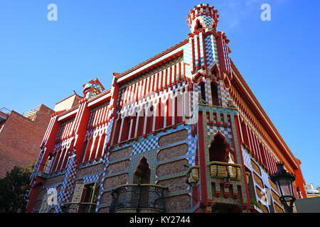 Vista della Casa Vicens museo, situato in un punto di riferimento house progettata dall architetto Antonio Gaudì a Barcellona, in Catalogna. Foto Stock