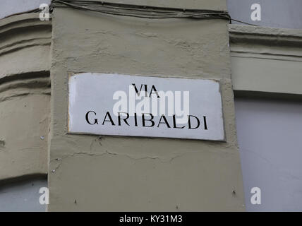 Nome della strada di Garibaldi un famoso soldato in Italia Foto Stock
