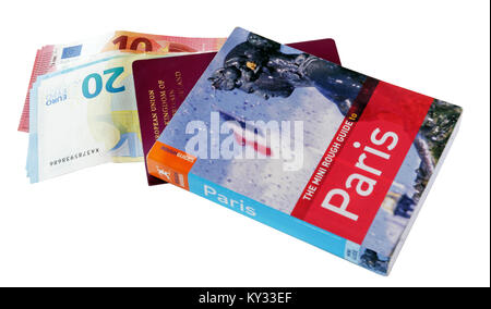 La Rough Guide Guida di Parigi, con un passaporto britannico e valuta in euro Foto Stock