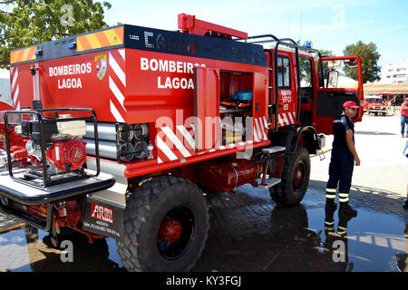 Il Portogallo, Algarve, Lagoa, circa 04.06.2017. Nuovissimo motore Fire che viene visualizzata in un locale fiera internazionale. Foto Stock