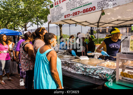 Il gusto dei Caraibi & Festival Jerk Mortensen Riverfront Plaza   Hartford, Connecticut, Stati Uniti d'America Foto Stock