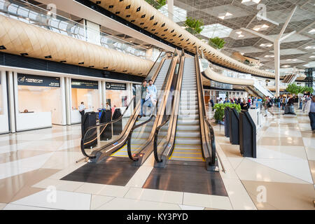 BAKU in Azerbaijan - 16 settembre 2016: Baku Heydar Aliyev International Airport interni. Si tratta di uno dei 6 aeroporti internazionali che servono Azerbai Foto Stock