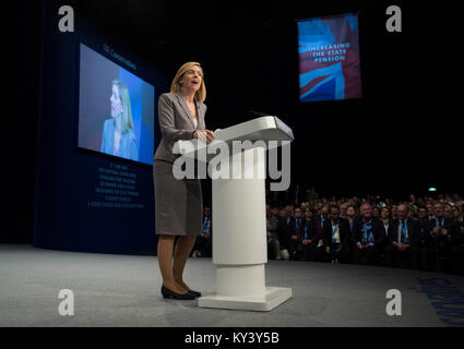 Recentemente eletto MP per Morley e Outwood Andrea Jenkyns, rivolgendosi ai delegati il secondo giorno del partito conservatore conferenza annuale a Manchester. La conferenza ha avuto luogo tra il 4-7 ottobre e che è stato il primo dato che i conservatori hanno vinto i 2015 elezioni generali britanniche. Foto Stock