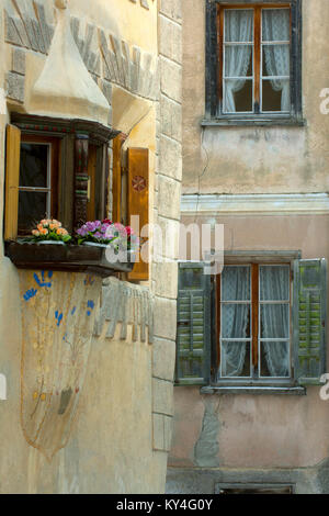 Schweiz, Engadina, Ftan bei Bad Scuol, Architektur Foto Stock