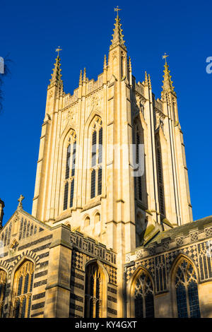 St Edmundsbury Cathedral è la cattedrale per la chiesa di Inghilterra del diocesi di St Edmundsbury e di Ipswich. Bury St Edmunds, Suffolk, East Anglia, REGNO UNITO Foto Stock