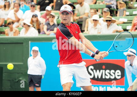 Melbourne, Australia - 12 Gennaio 2018: Tennis player Matthew Ebden preparando per l'Australian Open al Kooyong Classic torneo di esposizioni Foto Stock