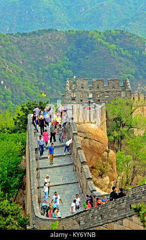 I turisti alla Grande Muraglia di Badaling, Cina Foto Stock