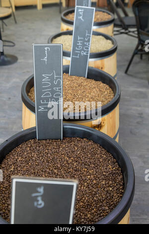 Dearborn, Michigan - un coffee shop chiamato Casa Qahwah, quali le importazioni e serve caffè esclusivamente dallo Yemen. Il caffè è detto avere avuto origine in Y Foto Stock