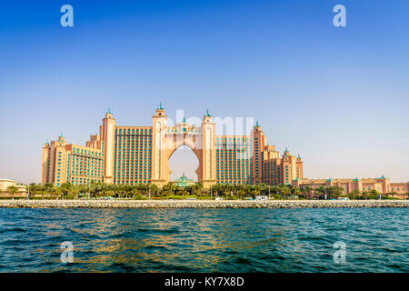 Dubai, UAE, Marzo 31, 2017: vista mare di Atlantis Palm Dubai hotel di lusso e resort Foto Stock