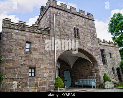 Ripley Castle è un grado che ho elencato nel XIV secolo in country house in Ripley, North Yorkshire, Inghilterra, circa 5 km a nord di Harrogate Foto Stock