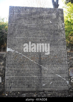 Questa fotografia mostra il Parque Zoológico del Centenario a Mérida, Yucatán, raffigurante animali, recinti, sentieri, e del paesaggio dello zoo. Foto Stock