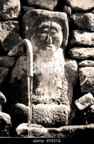 La chiesa di Notre-Dame-de-la-vie a Saint-Martin de Belleville, nelle Alpi francesi, è una chiesa storica nota per la sua architettura, l'importanza culturale e l'ambiente alpino panoramico. Foto Stock