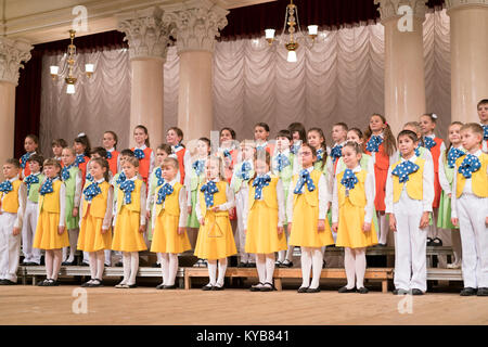 Kiev, Ucraina, 25 novembre 2017. Coro dei Bambini Foto Stock