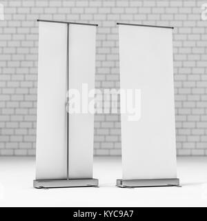 Blank Roll Up Banner su sfondo bianco. Il rendering 3D Foto Stock