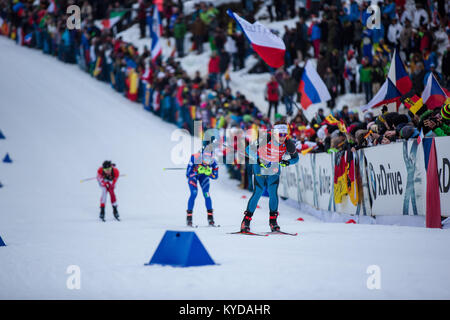 Ruhpolding in Germania. Xiv gen, 2018. Germania, Ruhpolding - 14 gennaio 2017. Anais Chevalier (28) della Francia visto durante la donna 12,5km mass start concorrenza alla BMW IBU Coppa del Mondo di Biathlon a Ruhpolding. (Photo credit: Gonzales foto/Alamy Live News Foto Stock