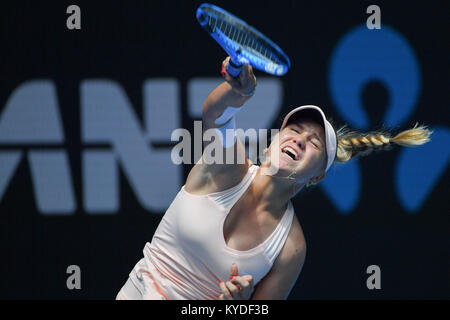 Melbourne, Australia. 15 gennaio, 2018. Sofia Kenin degli Stati Uniti in azione contro il dodicesimo seme Julia Goerges di Germania su Hisense Arena del giorno uno del 2018 Australian Open Grand Slam torneo di tennis a Melbourne, Australia. Goerges ha vinto 64 64 Sydney bassa/Cal Sport Media/Alamy Live News Foto Stock