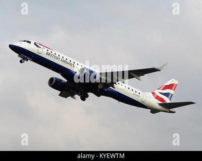 G-LCYP British Airways Embraer ERJ-190SR, decollo da Schiphol (EHAM-AMS) pista 36L pic1 Foto Stock