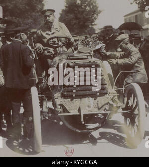 René de Knyff Vainqueur du Tour de France 1899 (à sa droite Pinson) Foto Stock