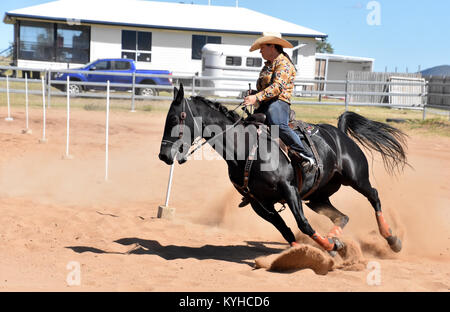 Cavallo sport, Pole bending, RODEO EVENTI Foto Stock