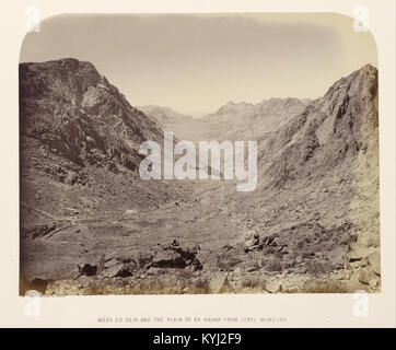 Sgt. James M. McDonald (inglese - Wády ed Deir e la pianura di Er Ráhah dalla Jebel Muneijáh - Google Art Project Foto Stock
