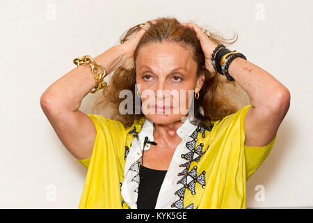 Diane von Furstenberg, belga nato American designer di moda più noto per il suo inconfondibile abito di avvolgimento Foto Stock