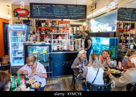 Buenos Aires Argentina, Palermo, lo De Ansis Club Cafe Bar, ristorante ristoranti cibo mangiare fuori caffè caffè bistrot, all'interno, ristoranti, adulti ma Foto Stock