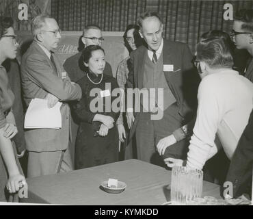 Chien-shiung Wu (1912-1997), Dr Brode e Science Talent Search vincitori 6891733661 o Foto Stock