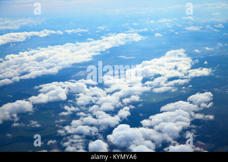 Nuvole, vista dall'aereo Foto Stock