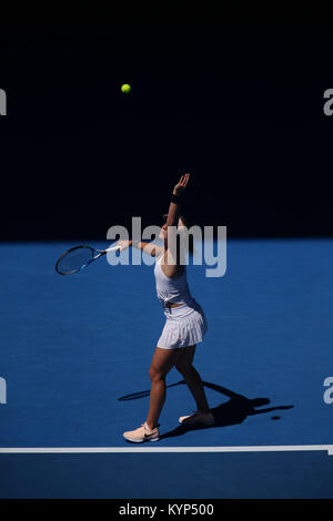 Melbourne, AUS, 16 Gennaio 2018: tedesco giocatore di tennis Carina Witthoeft in azione durante gli Australian Open 2018 a Melbourne Park. Credito: Frank Molter/Alamy Live News Foto Stock