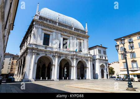 Il Palazzo della Loggia, un palazzo rinascimentale a Brescia, Italia, sede attuale del consiglio di città Foto Stock