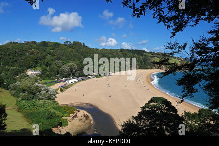 L'incontaminato Sud riparata baia di Devonshire di Blackpool Sands, 3 miglia a ovest di Dartmouth, Devon, Inghilterra, Regno Unito Foto Stock