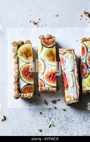 Vegan esente da glutine fig tart Foto Stock