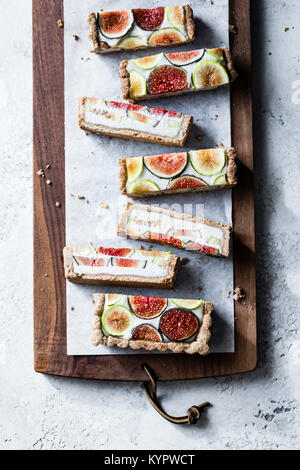 Vegan esente da glutine fig tart Foto Stock