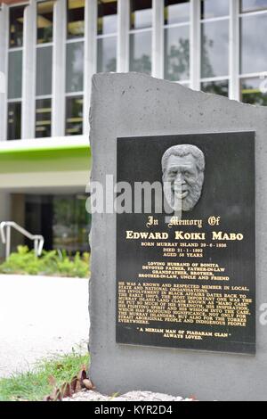 Edward Koiki Mabo placca alla James Cook University di Townsville, Queensland, Australia Foto Stock