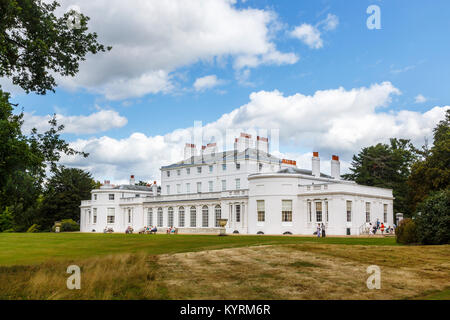 Frogmore House, la mitica gran royal residence country house mansion, utilizzato come una dimora signorile sulla Frogmore Estate a Windsor, Berkshire, Regno Unito Foto Stock