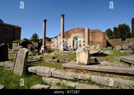 Italia, Roma, foro Romano, Basilica Aemilia Foto Stock