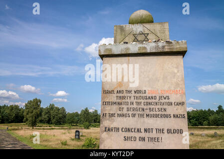 Israele e il mondo si ricorda di trentamila ebrei sterminati nel campo di concentramento di Bergen-Belsen nelle mani dei nazisti omicida Foto Stock