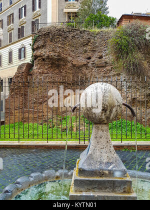 Italia Lazio Roma Tempio di Iside Foto Stock