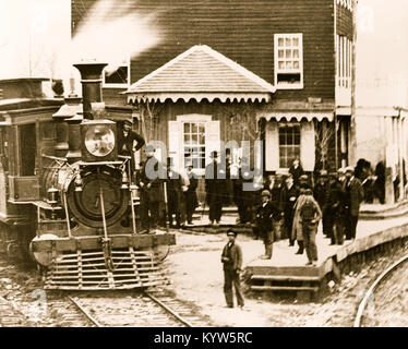 Giunzione di Hannover, Pennsylvania--1863--Hannover Junction Railroad Station (dettaglio di locomotiva e la folla Foto Stock