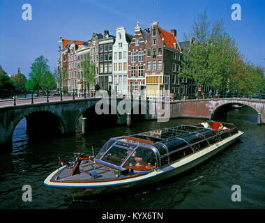 Piacere/imbarcazione turistica sul canale Prinsengracht, Amsterdam Noord Holland, Paesi Bassi Foto Stock