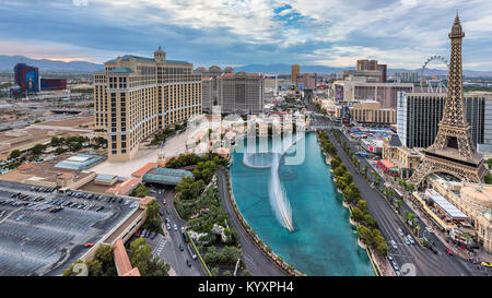 Las Vegas Strip skyline al tramonto Foto Stock