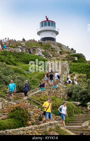 I turisti presso il faro di Cape Point, Sud Africa Foto Stock