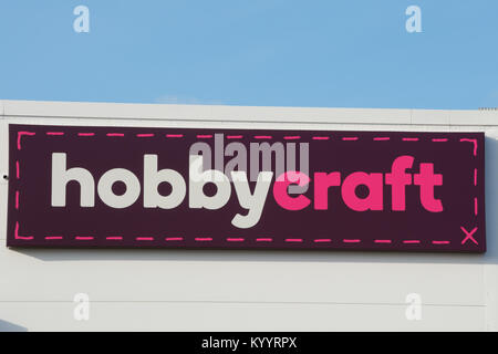 Hobbycraft shop digital signage all'orizzonte nuovo Retail Park a Farnborough, Hampshire, Regno Unito, nel gennaio 2018 Foto Stock