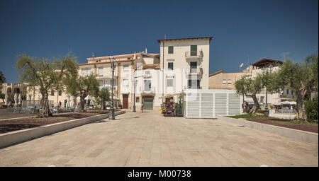 Vista di Sperlonga dal circuito dei borghi più belli d'Italia. Foto Stock