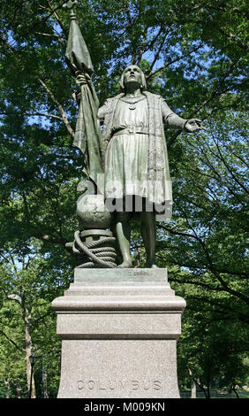 Christopher Columbus Satue da Jeranimo Sunol, al Central Park di New York City, nello Stato di New York, Stati Uniti d'America. Foto Stock