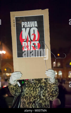 Gdansk, Polonia. Xvii gen, 2018. Le donne che protestavano durante il nero a protestare contro il divieto di aborto ed esigente dei diritti riproduttivi in Polonia. Gdansk, Polonia. 17 gennaio 2018: Credito Wojciech Strozyk/Alamy Live News Foto Stock